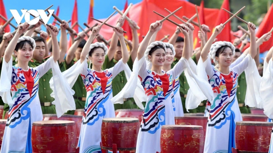 50-year development achievements drive Vietnam forward into new era